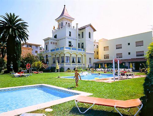 Hotel Hostal Del Sol Sant Feliu de Guíxols Kültér fotó