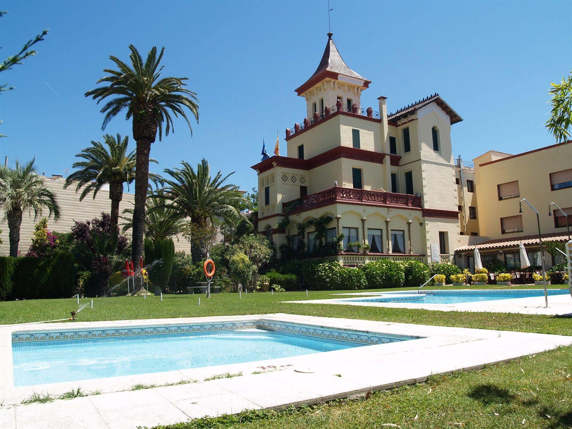 Hotel Hostal Del Sol Sant Feliu de Guíxols Kültér fotó